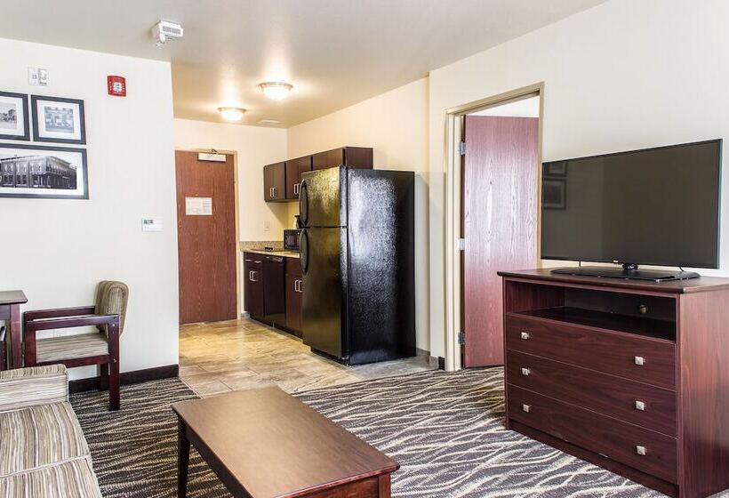 Suite, Cobblestone  & Suites  Chippewa Falls