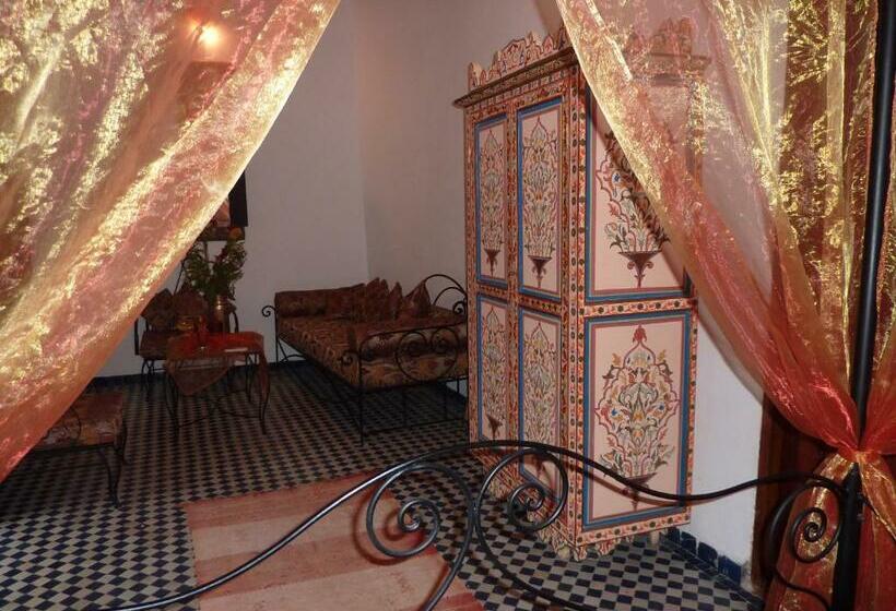 اتاق سوپریور, Dar Al Safadi