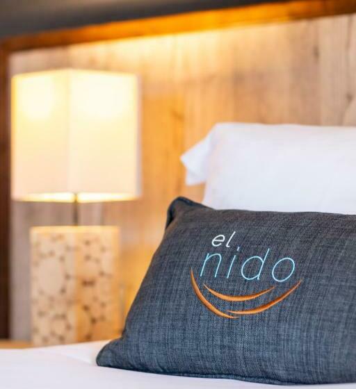 سوییت جونیور, El Nido De Alaro   Turismo De Interior