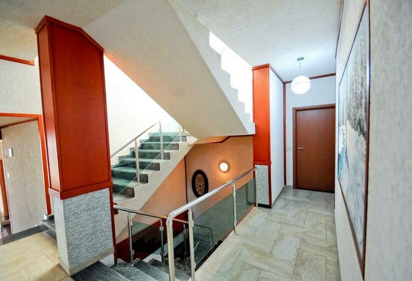 اتاق استاندارد یک نفره, Lubjana