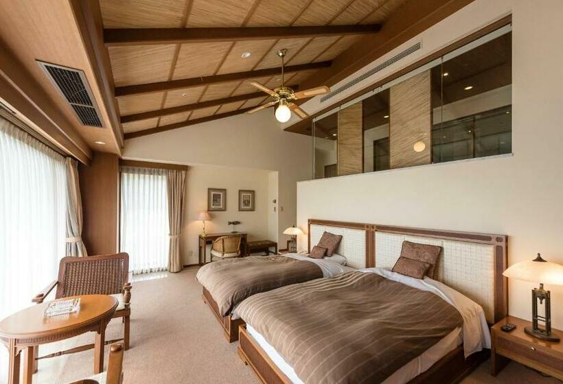 سوییت لوکس, Nishiizu Crystal View