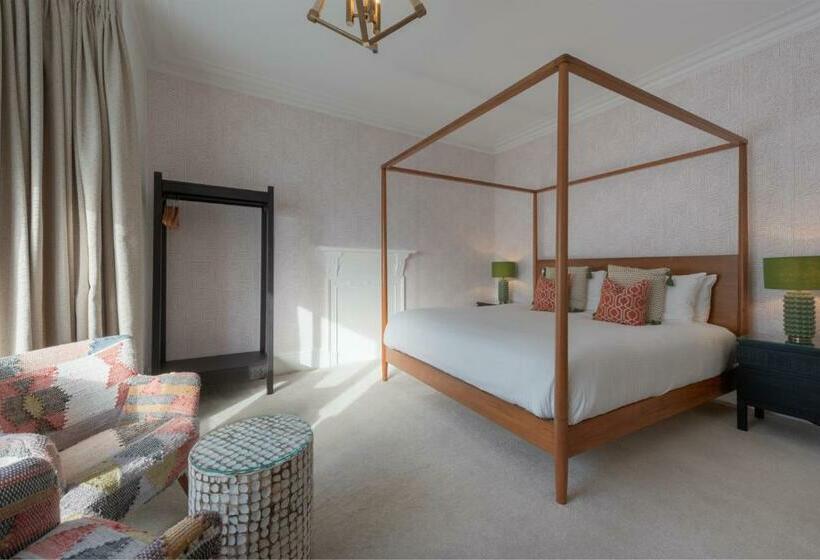 اتاق سوپریور با تخت بزرگ, Florence Suite Boutique Hotel And Restaurant