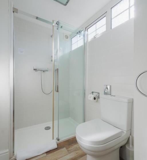 اتاق اجرایی با تخت بزرگ, Florence Suite Boutique Hotel And Restaurant