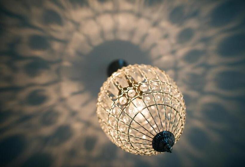 سوییت, Florence Suite Boutique Hotel And Restaurant