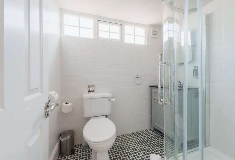 اتاق خانوادگی, Florence Suite Boutique Hotel And Restaurant