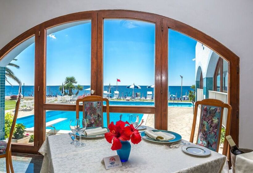 اتاق استاندارد یک نفره, Poseidon