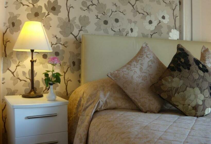اتاق استاندارد, Sonas Guesthouse