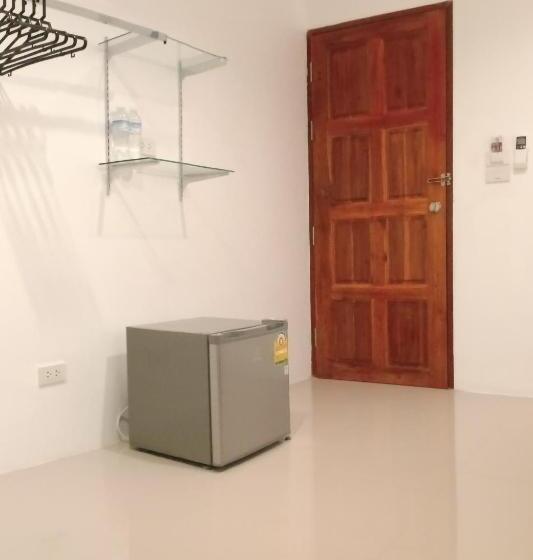 اتاق استاندارد, Chaweng Best Hotel And Hostel Samui