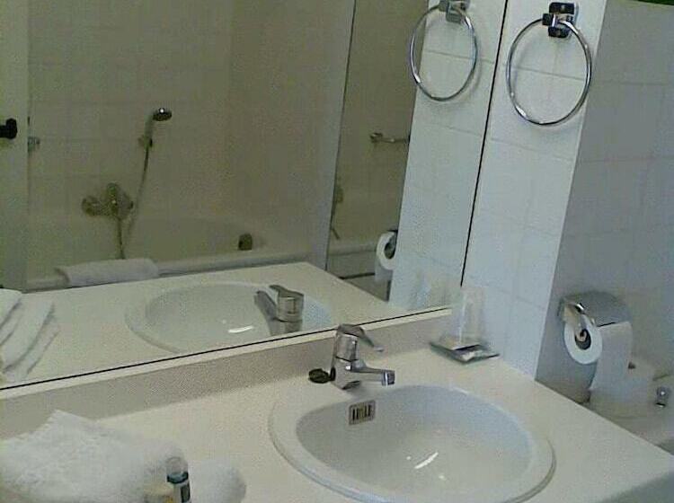 اتاق استاندارد, Hobbit Hotel Mechelen