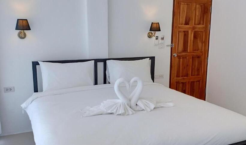 اتاق لوکس, Chaweng Best Hotel And Hostel Samui