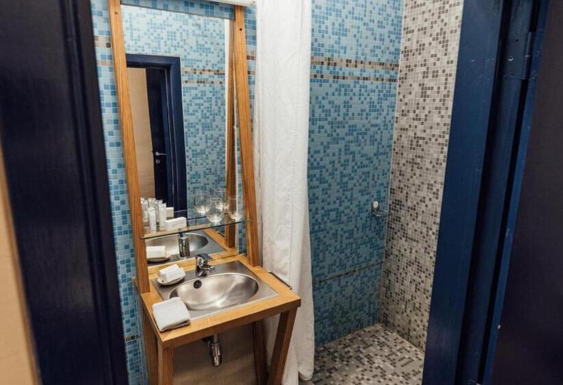 اتاق استاندارد, De Zwarte Stok