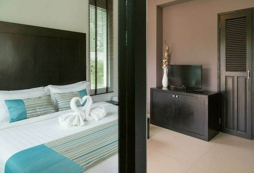 بانگلوی ممتاز, Mango Beach Resort
