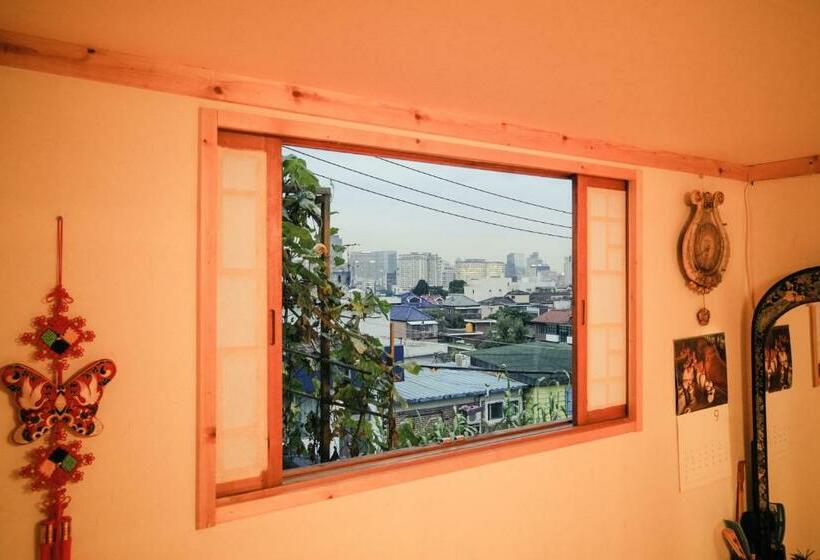 اتاق خانوادگی, Bukchonmaru Hanok Guesthouse