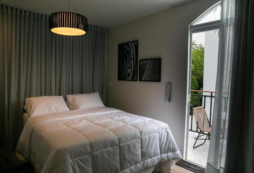 بانگلوی استاندارد, Mero Hotel Boutique