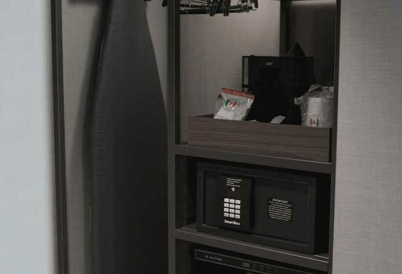 اتاق استاندارد با تخت دوبل, Ac Hotel By Marriott Madison Downtown