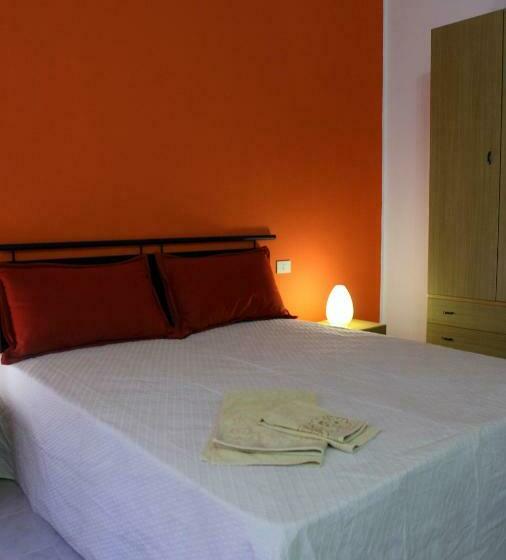 اتاق خانوادگی, B&b La Terrazza Sul Porto