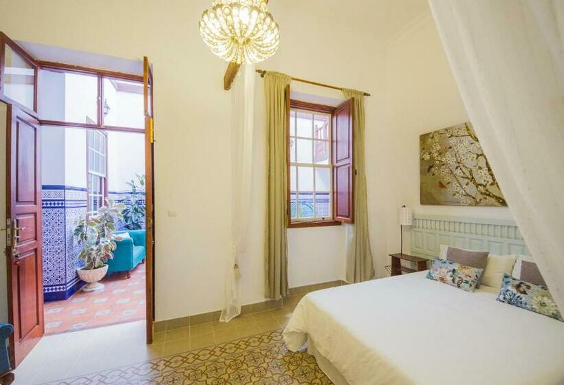 חדר סטנדרט, Aminta Home