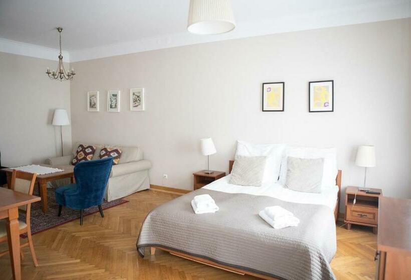آپارتمان 2 خوابه, Gołębia 8 Residence