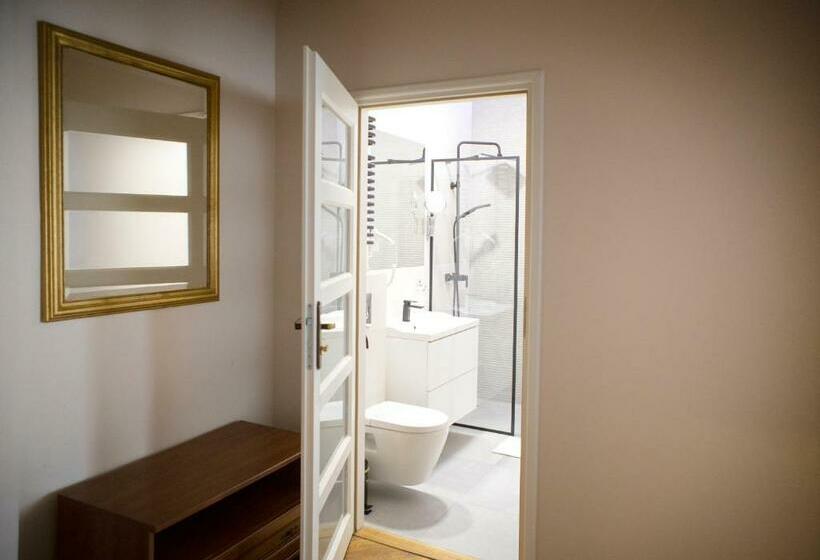 آپارتمان 2 خوابه, Gołębia 8 Residence