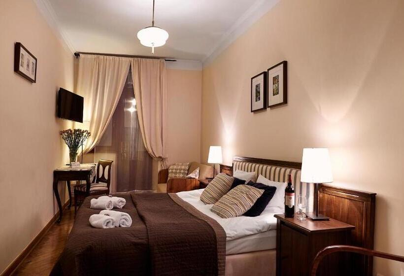 اتاق استاندارد, Gołębia 8 Residence