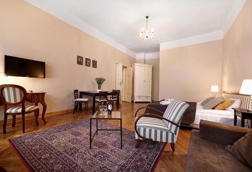 آپارتمان خانوادگی 2 خوابه, Gołębia 8 Residence