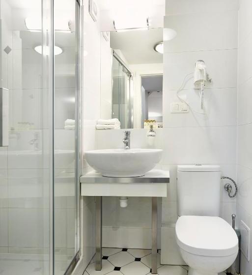 استودیوی استاندارد, Gołębia 8 Residence