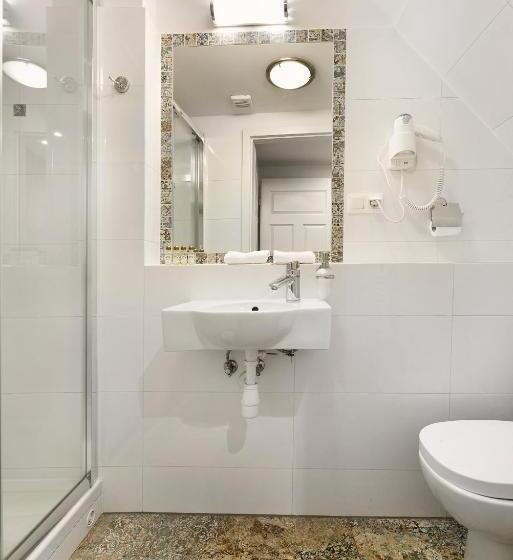 استودیوی استاندارد, Gołębia 8 Residence