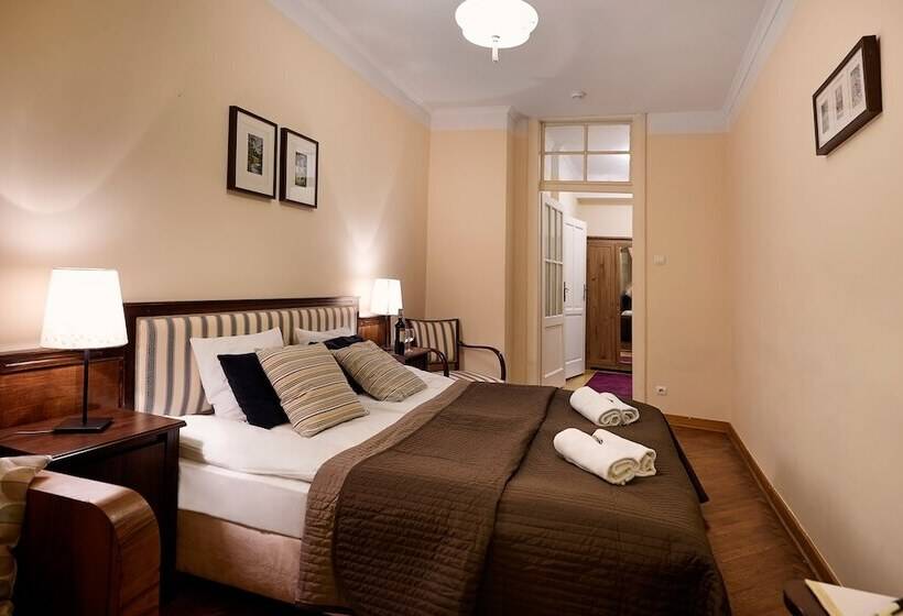 اتاق استاندارد, Gołębia 8 Residence
