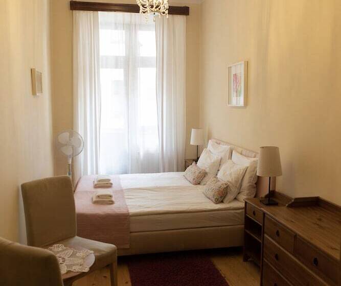آپارتمان خانوادگی 2 خوابه, Gołębia 8 Residence