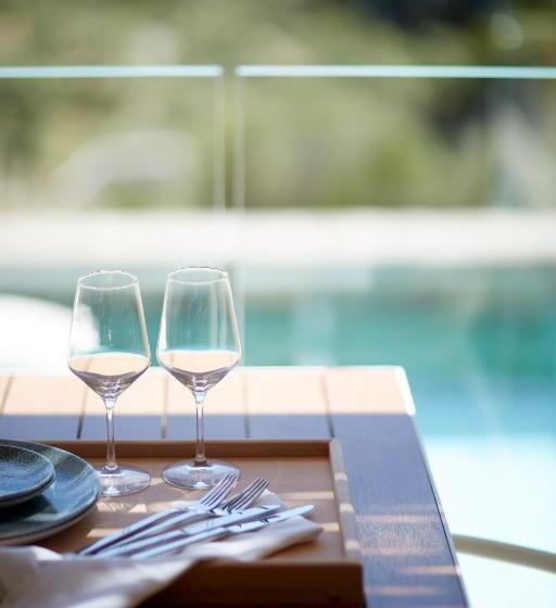 ویلای 2 خوابه, Eagles Villas   Small Luxury Hotels Of The World