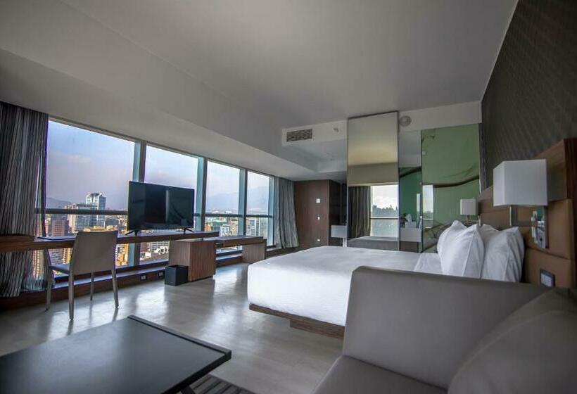 اتاق استاندارد با تخت بزرگ, Ac Hotel By Marriott Santiago Costanera Center