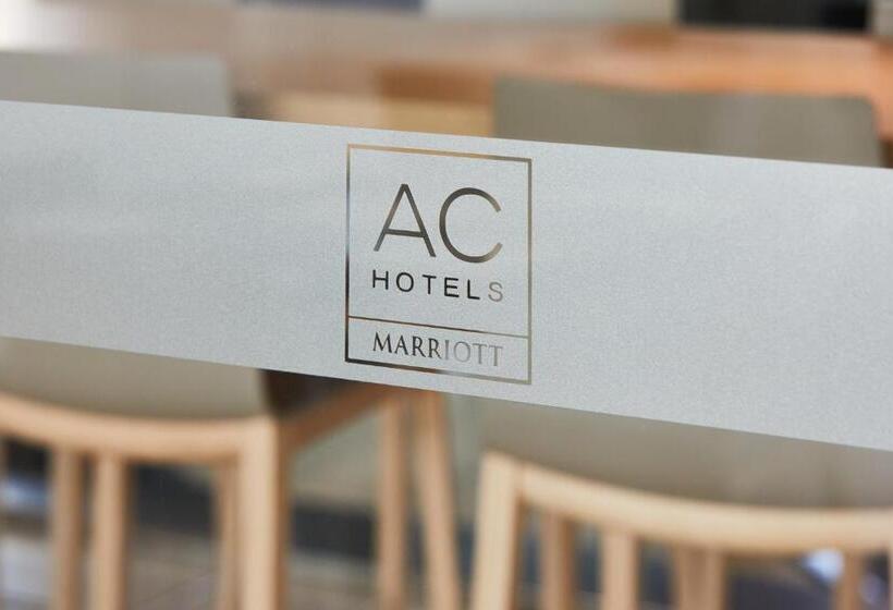 اتاق استاندارد با تخت بزرگ, Ac Hotel By Marriott Santiago Costanera Center