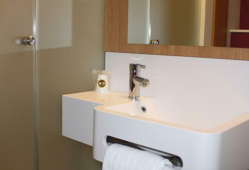 اتاق استاندارد, B&b Hotel Mont De Marsan