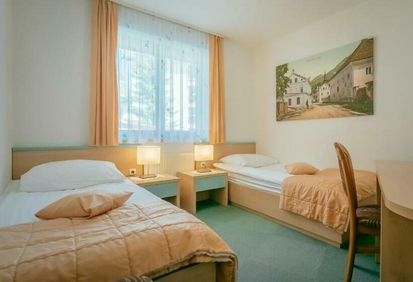 اتاق خانوادگی, Garni Hotel Miklič