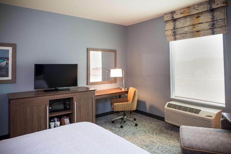 اتاق استاندارد با تخت بزرگ, Hampton Inn Atlantic City/absecon
