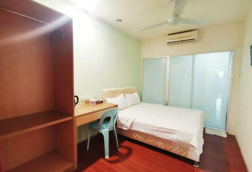 اتاق استاندارد, Homestay Kuching