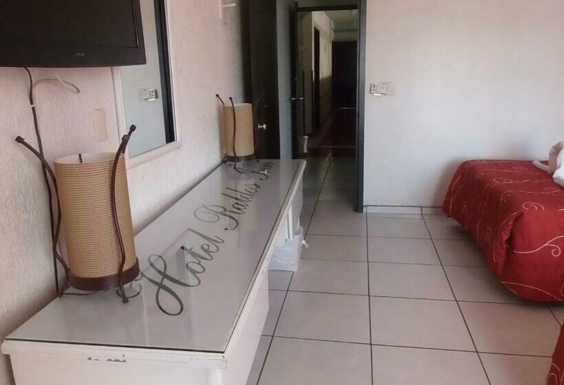 اتاق استاندارد, Raldos Inn