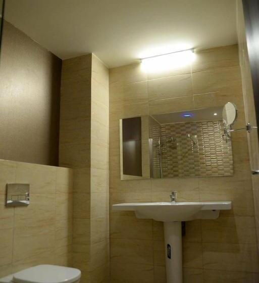 اتاق استاندارد, Ramada By Wyndham Constanta