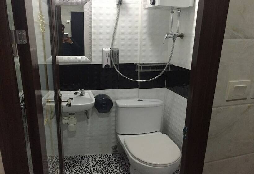 اتاق استاندارد, Hostel Venus