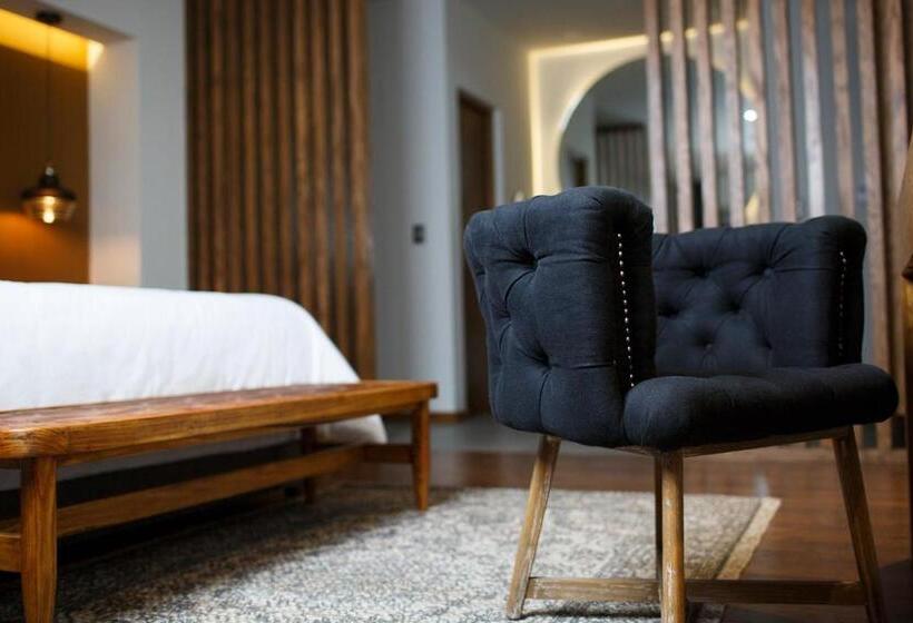 اتاق سوپریور با تخت بزرگ, Maja Hotel Boutique