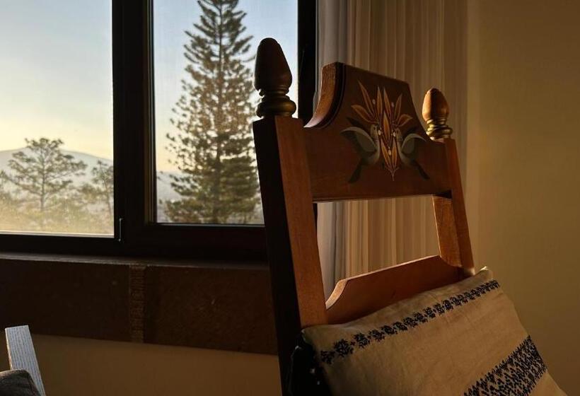 سوییت لوکس, Maja Hotel Boutique