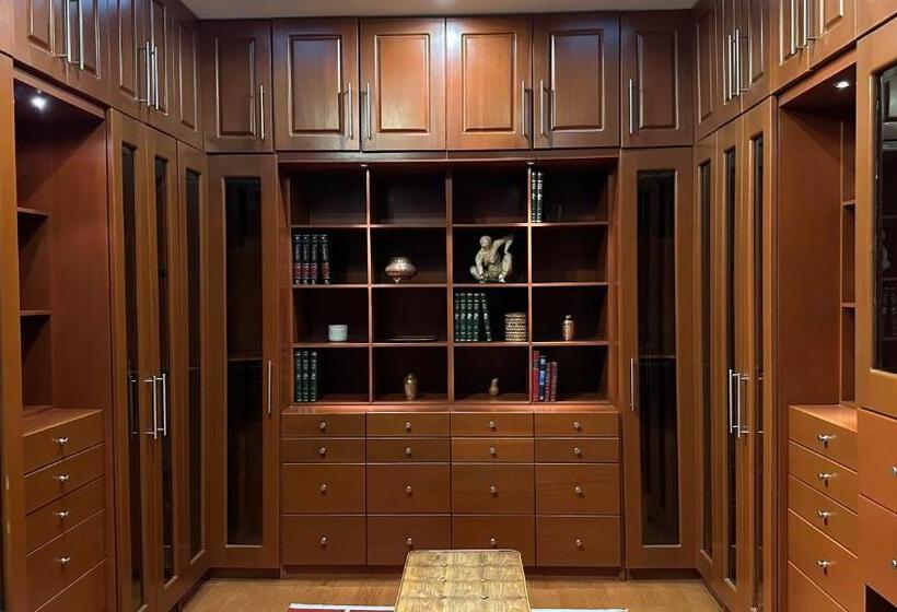 سوییت لوکس, Maja Hotel Boutique