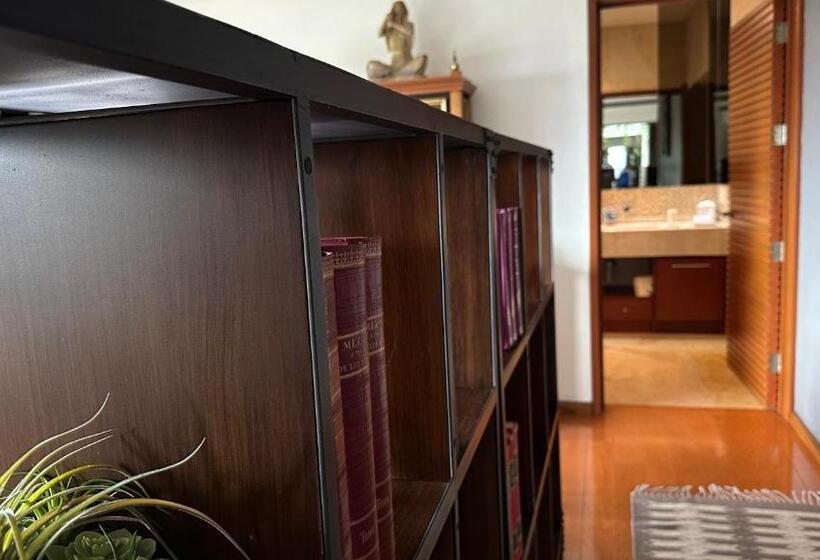 سوییت لوکس, Maja Hotel Boutique