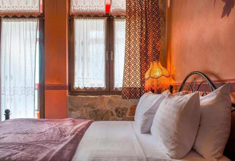 اتاق استاندارد, Monastiri Guesthouse