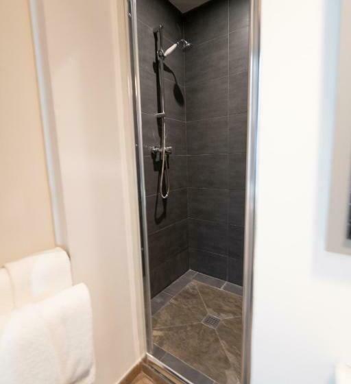 اتاق استاندارد با تخت بزرگ, Angelats Hotel   A Signature Boutique