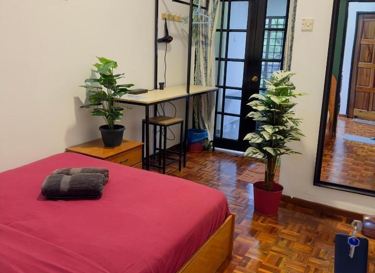 اتاق عادی, 100 Oastel Coliving