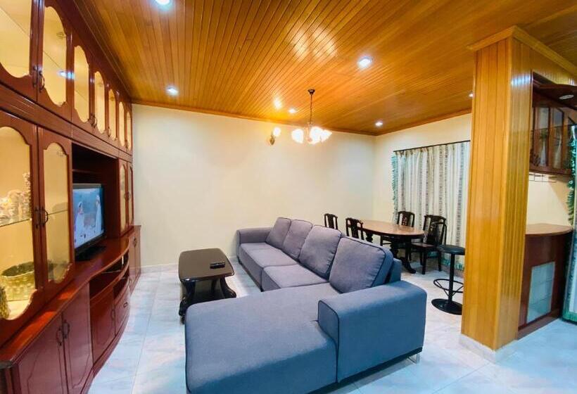 اتاق عادی, 100 Oastel Coliving