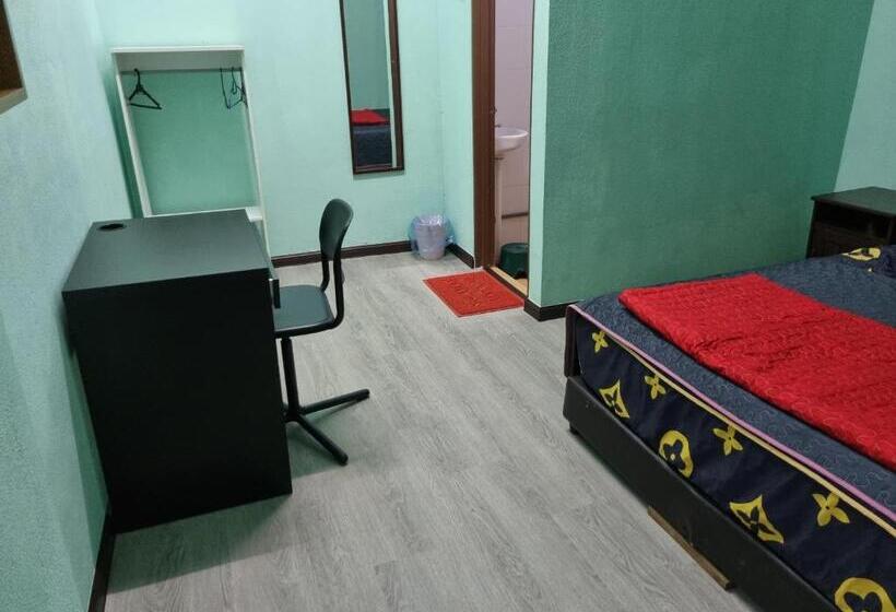 اتاق اکونومی, E.r. Budget Inn