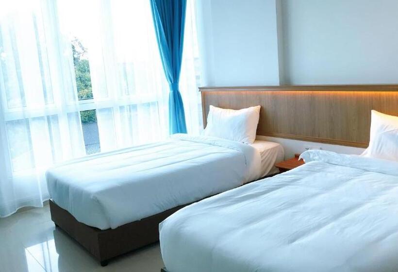 اتاق استاندارد با چشم‌انداز, Alexis Kt Roomstay