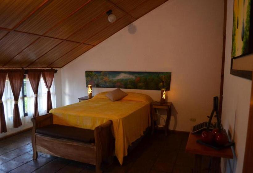 اتاق استاندارد با چشم‌انداز باغ, Hostal Santa Clara B&b